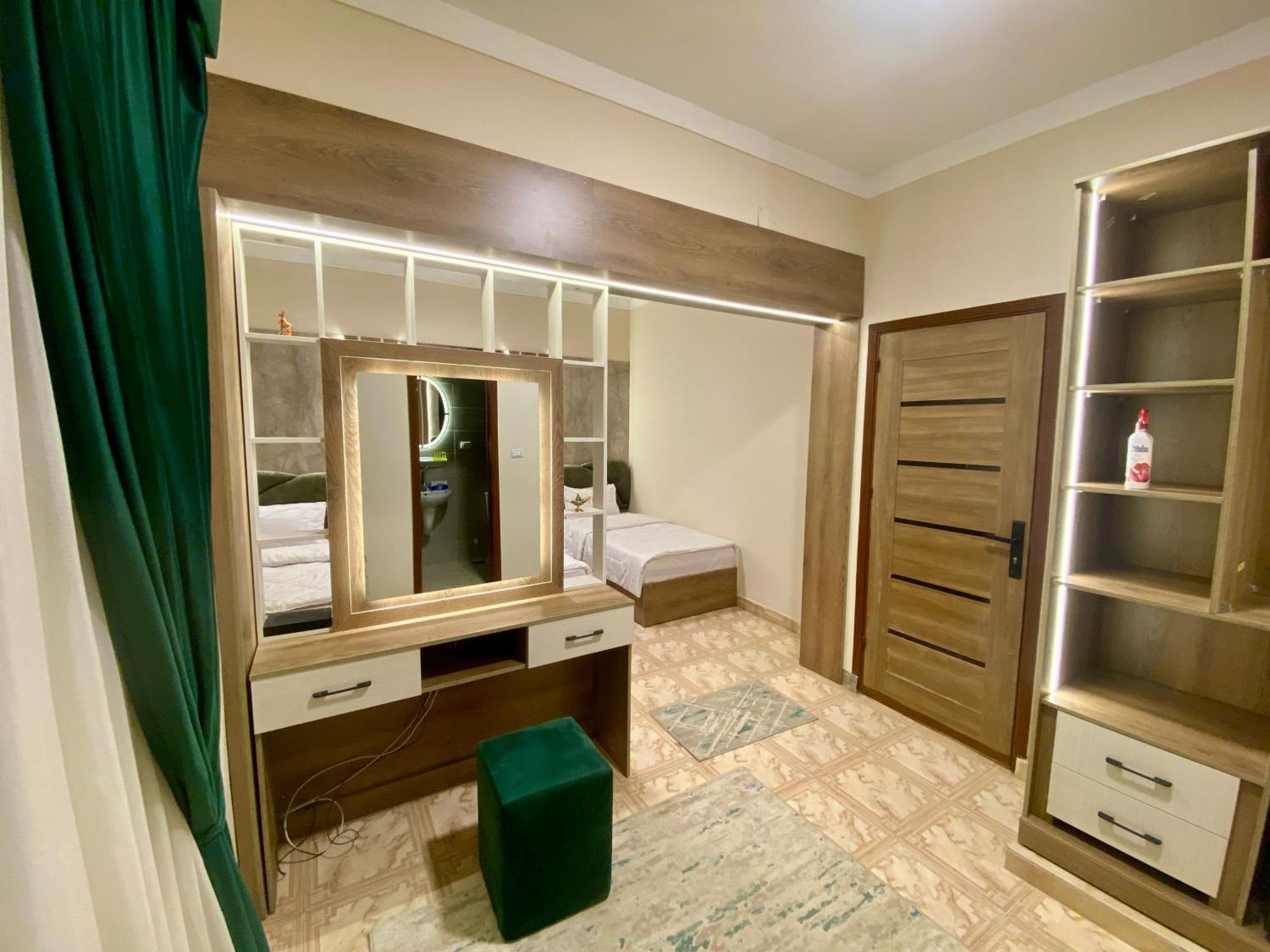 Global Pyramids View Inn Kafret el-Gabal Екстериор снимка